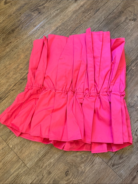 Tops - Pleated Strapless Mini Top in Bright Pink